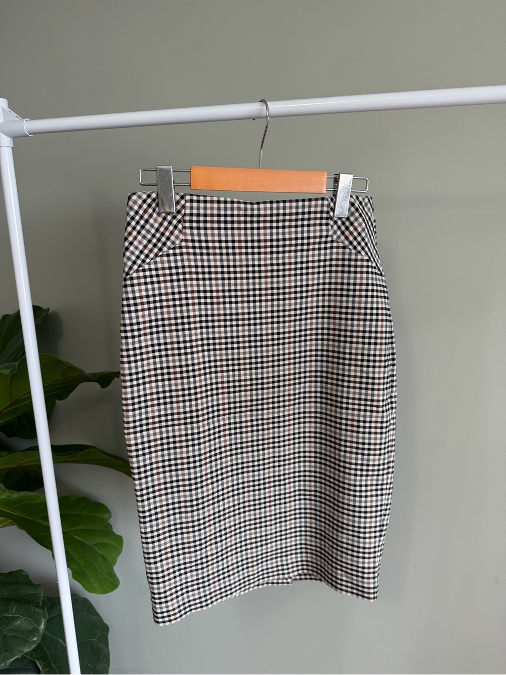 NWT RW&Co Tartan Pencil Skirt Size Small